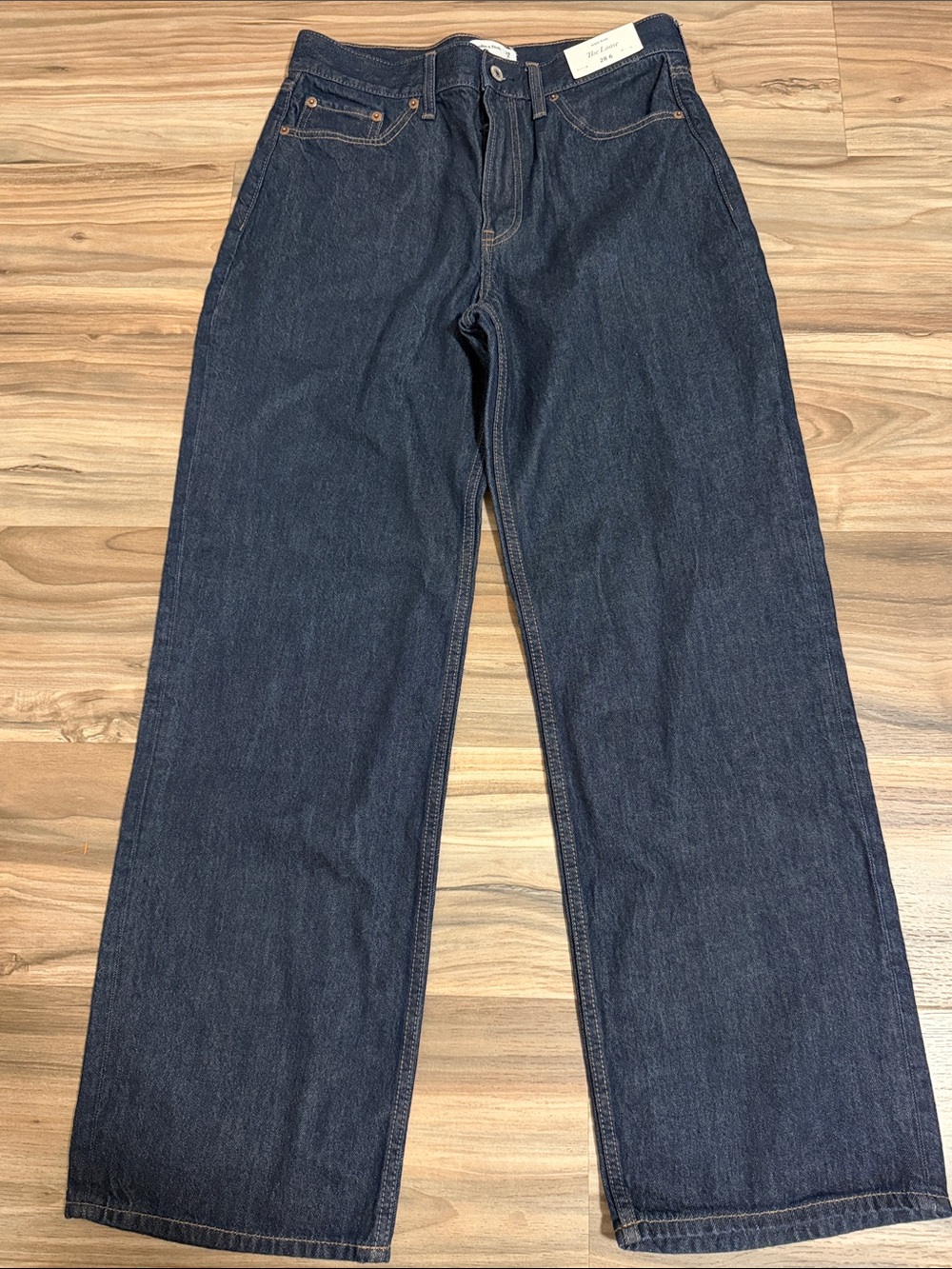 Abercrombie & Fitch The Loose High Rise Dark Wash Jeans Women’s Sz. 28/6 NWT